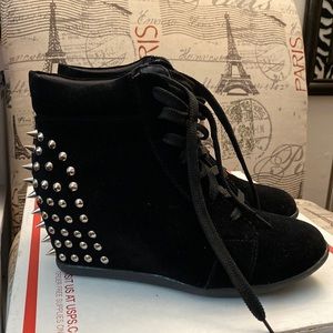 Ladies black suede spiked lace up booties
